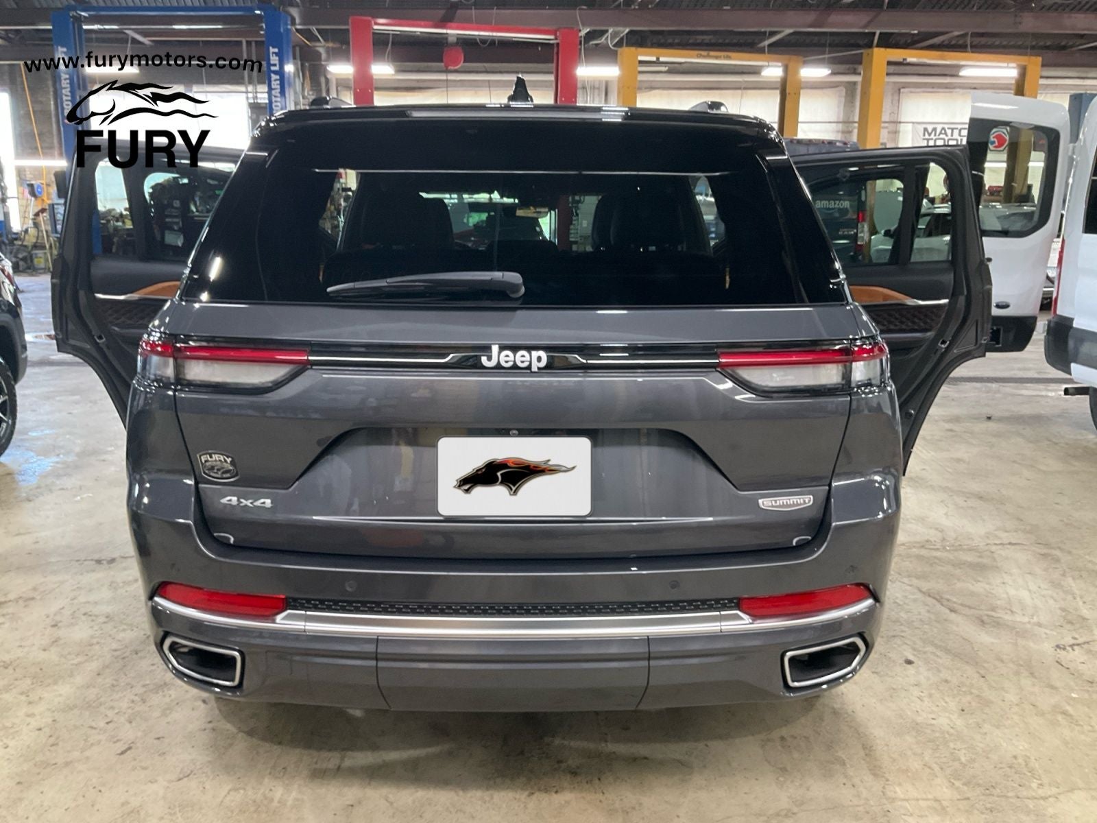 2024 Jeep Grand Cherokee Summit