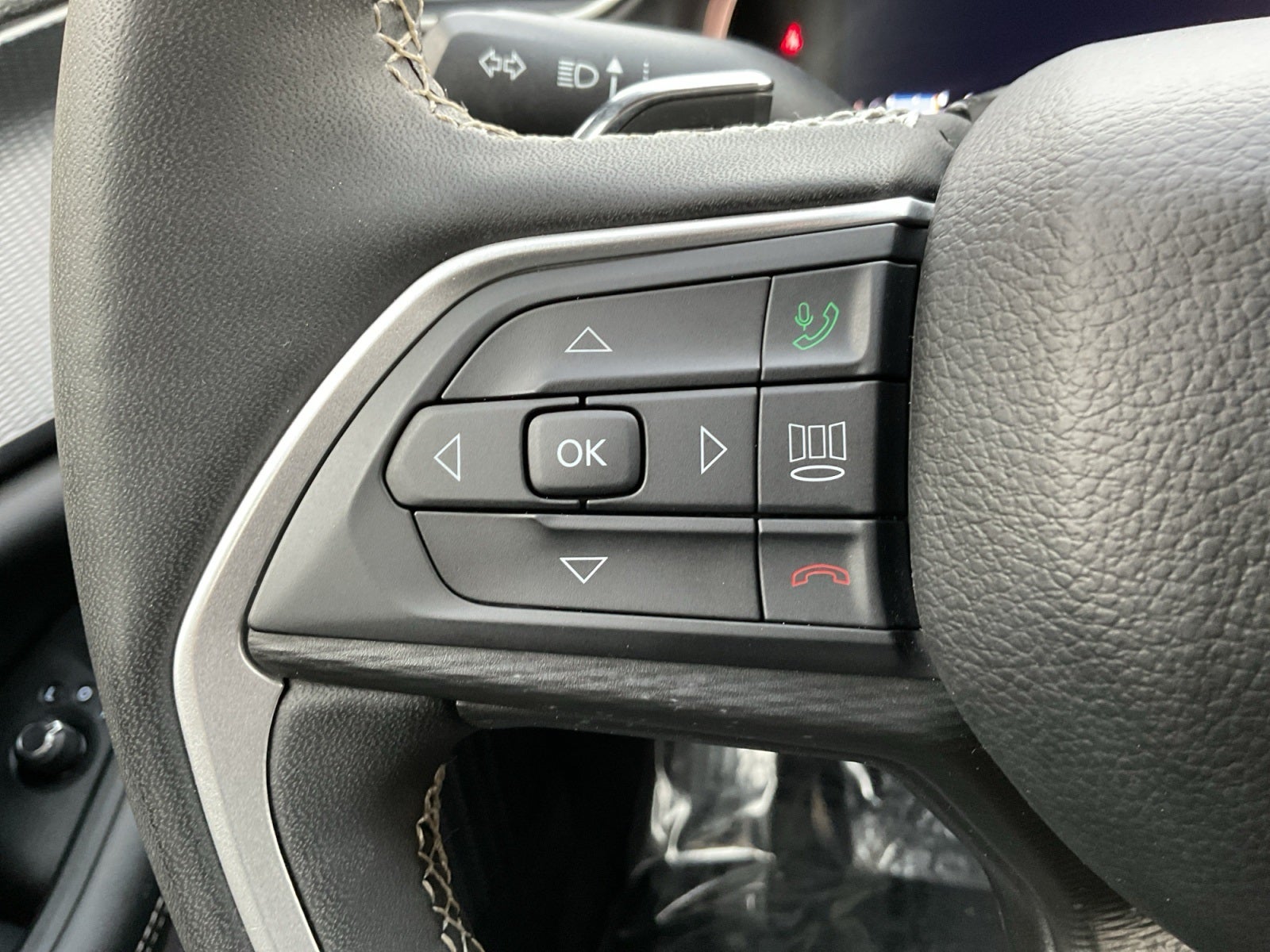 2024 Jeep Grand Cherokee L Altitude X 4x4