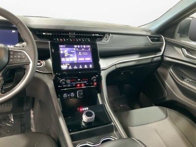 2025 Jeep Grand Cherokee L Laredo 4x4
