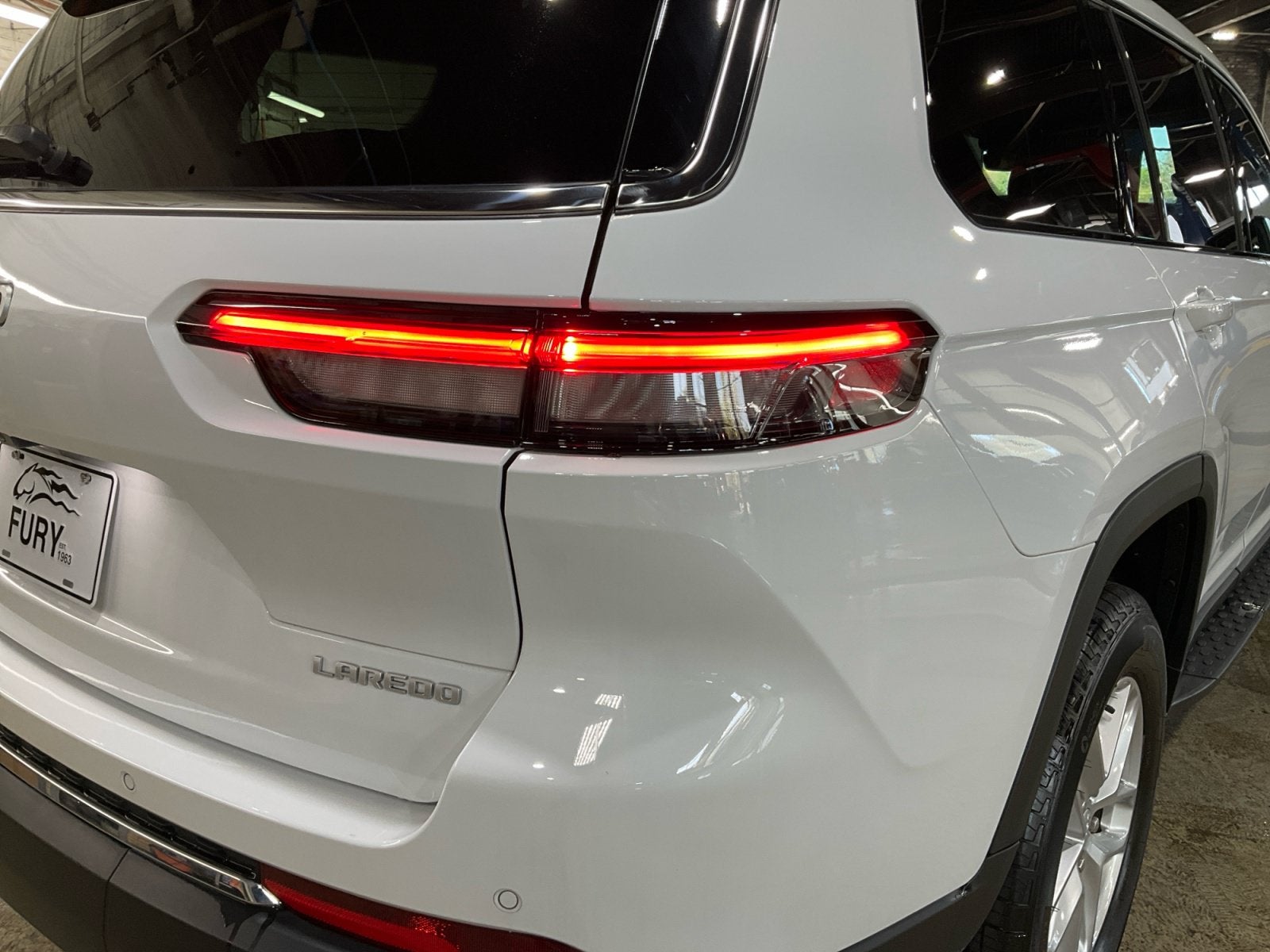 2025 Jeep Grand Cherokee L Laredo 4x4