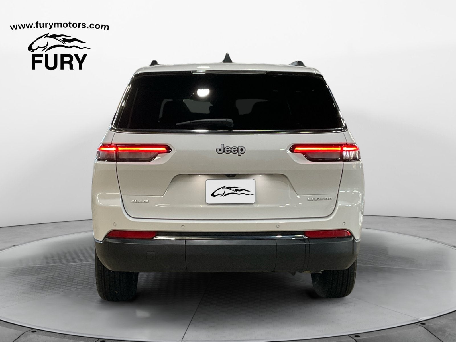 2025 Jeep Grand Cherokee L Laredo 4x4