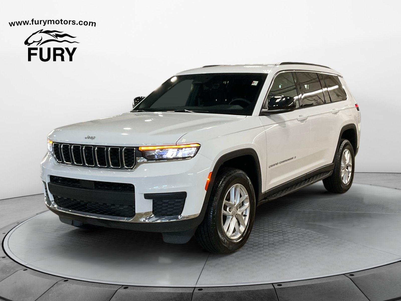 2025 Jeep Grand Cherokee L Laredo 4x4