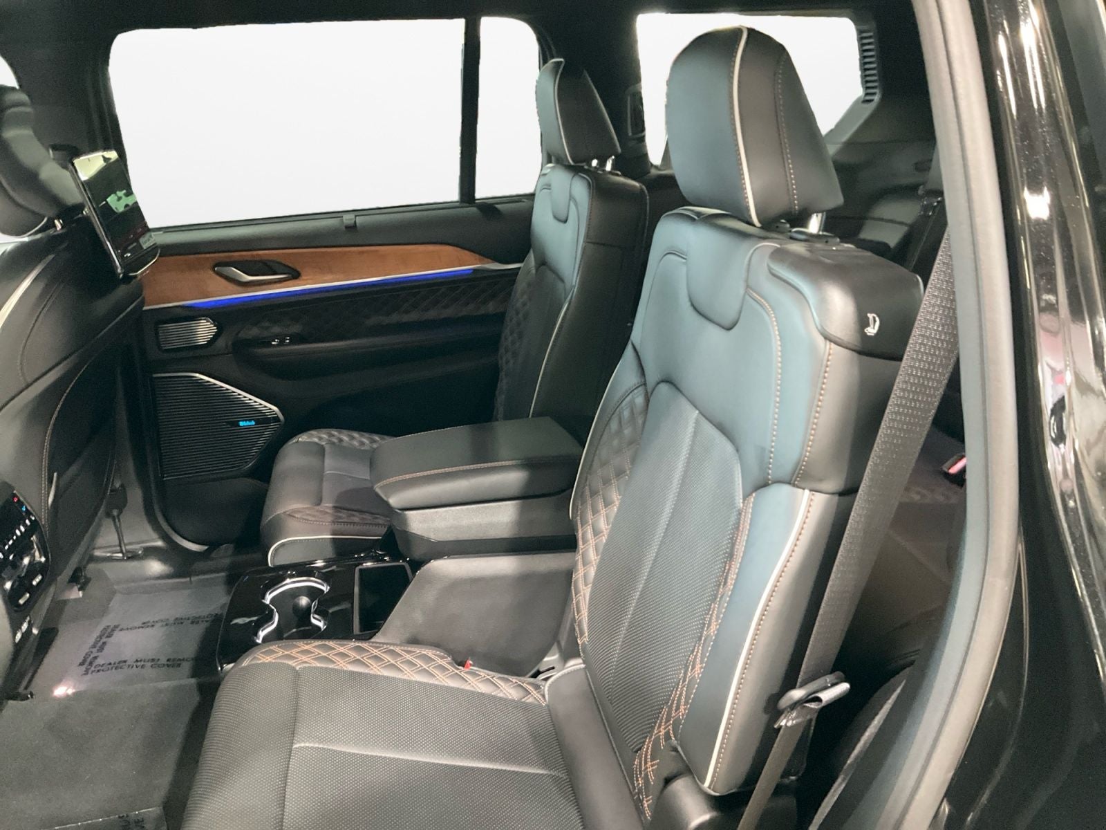 2023 Jeep Grand Cherokee L Summit Reserve