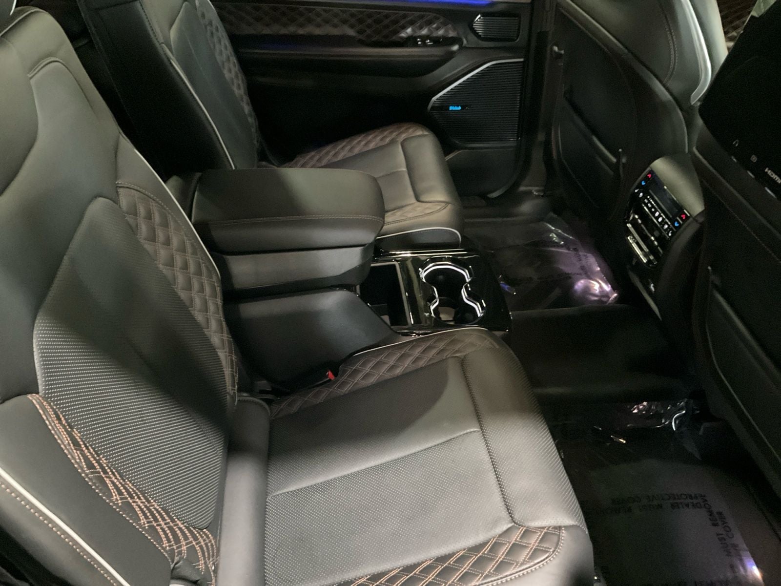 2023 Jeep Grand Cherokee L Summit Reserve