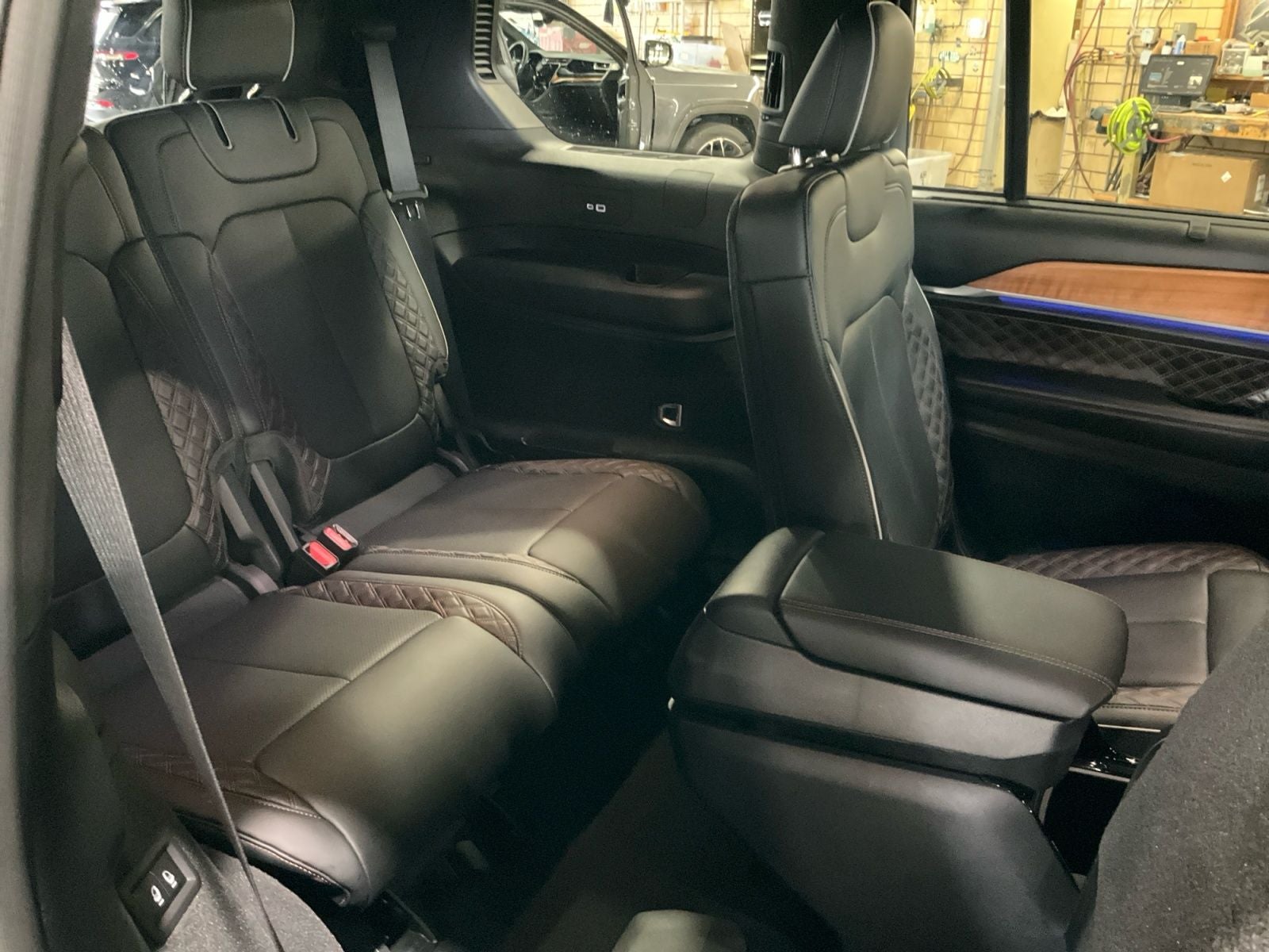 2023 Jeep Grand Cherokee L Summit Reserve
