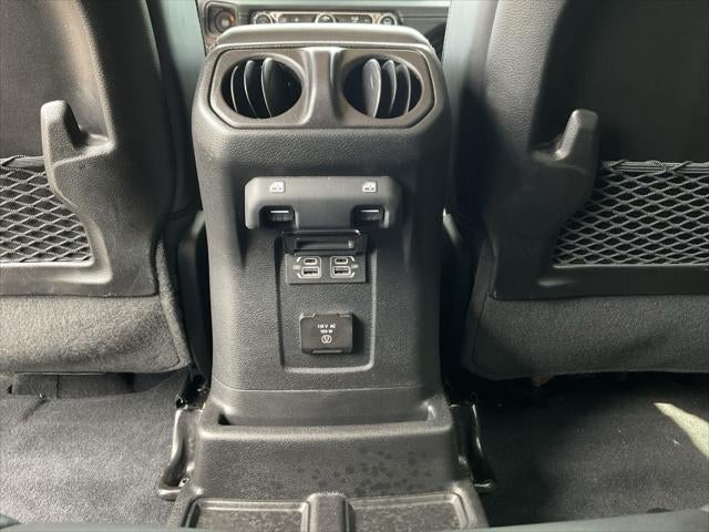 2024 Jeep Wrangler 4-Door Recon