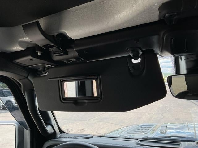 2024 Jeep Wrangler 4-Door Recon
