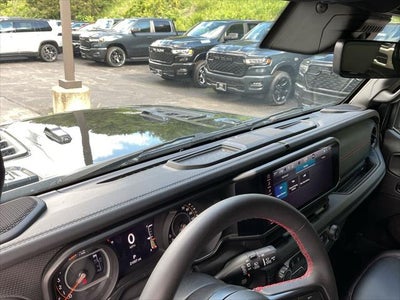 2024 Jeep Wrangler 4-Door Recon