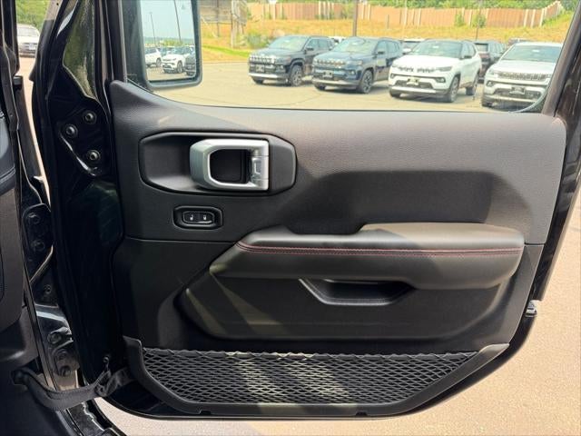 2024 Jeep Wrangler 4-Door Recon