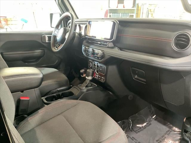 2024 Jeep Wrangler 4-Door Rubicon