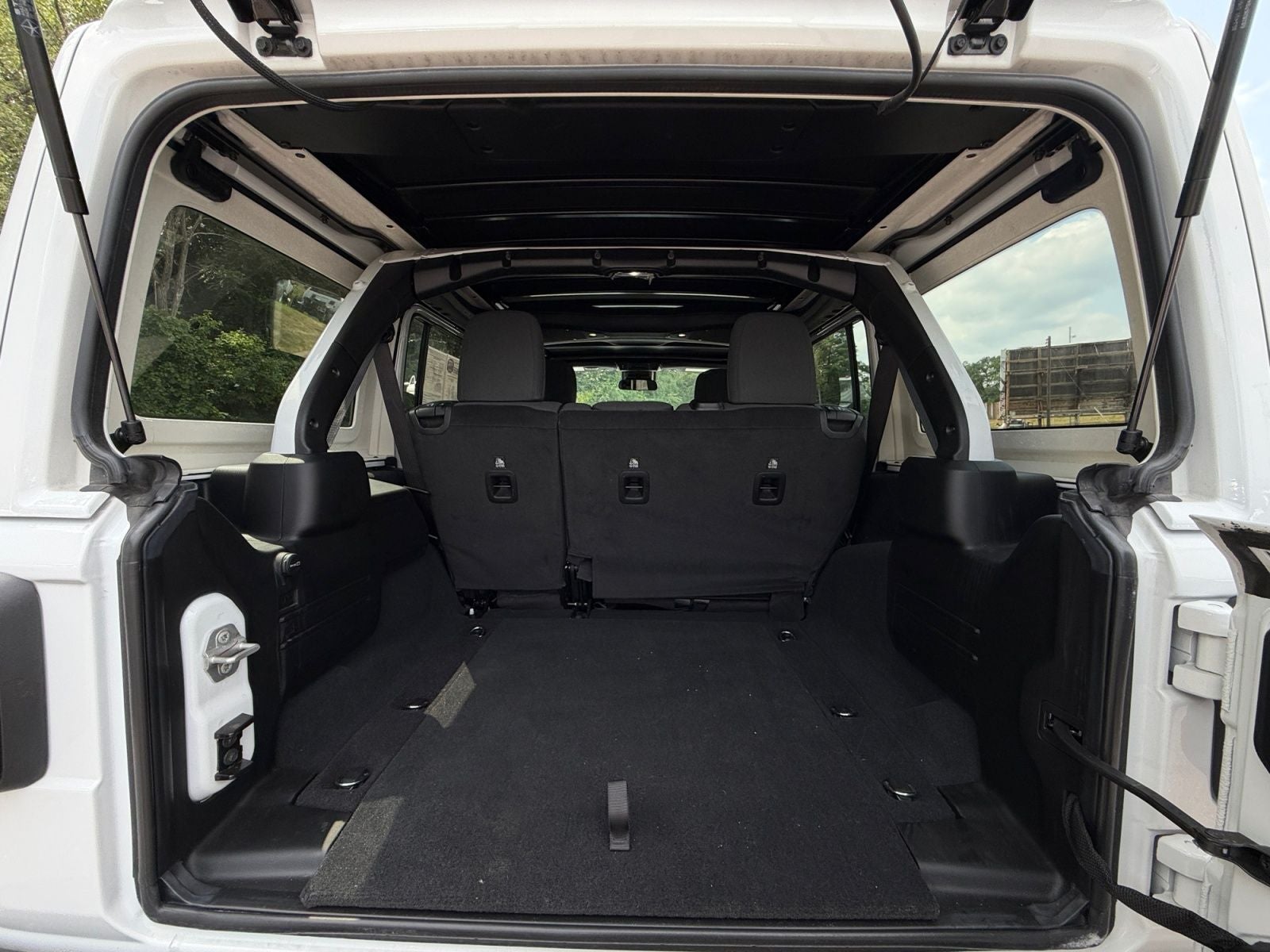 2024 Jeep Wrangler 4-Door Rubicon