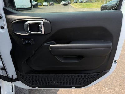 2024 Jeep Wrangler 4-Door Rubicon