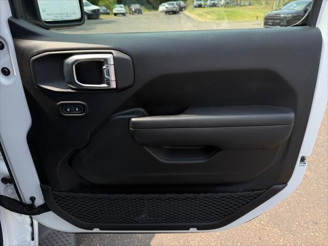 2024 Jeep Wrangler 4-Door Rubicon