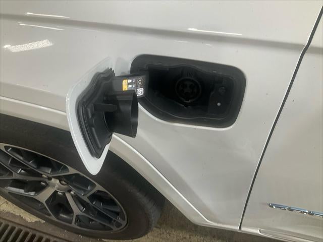 2024 Jeep Grand Cherokee 4xe Summit Reserve