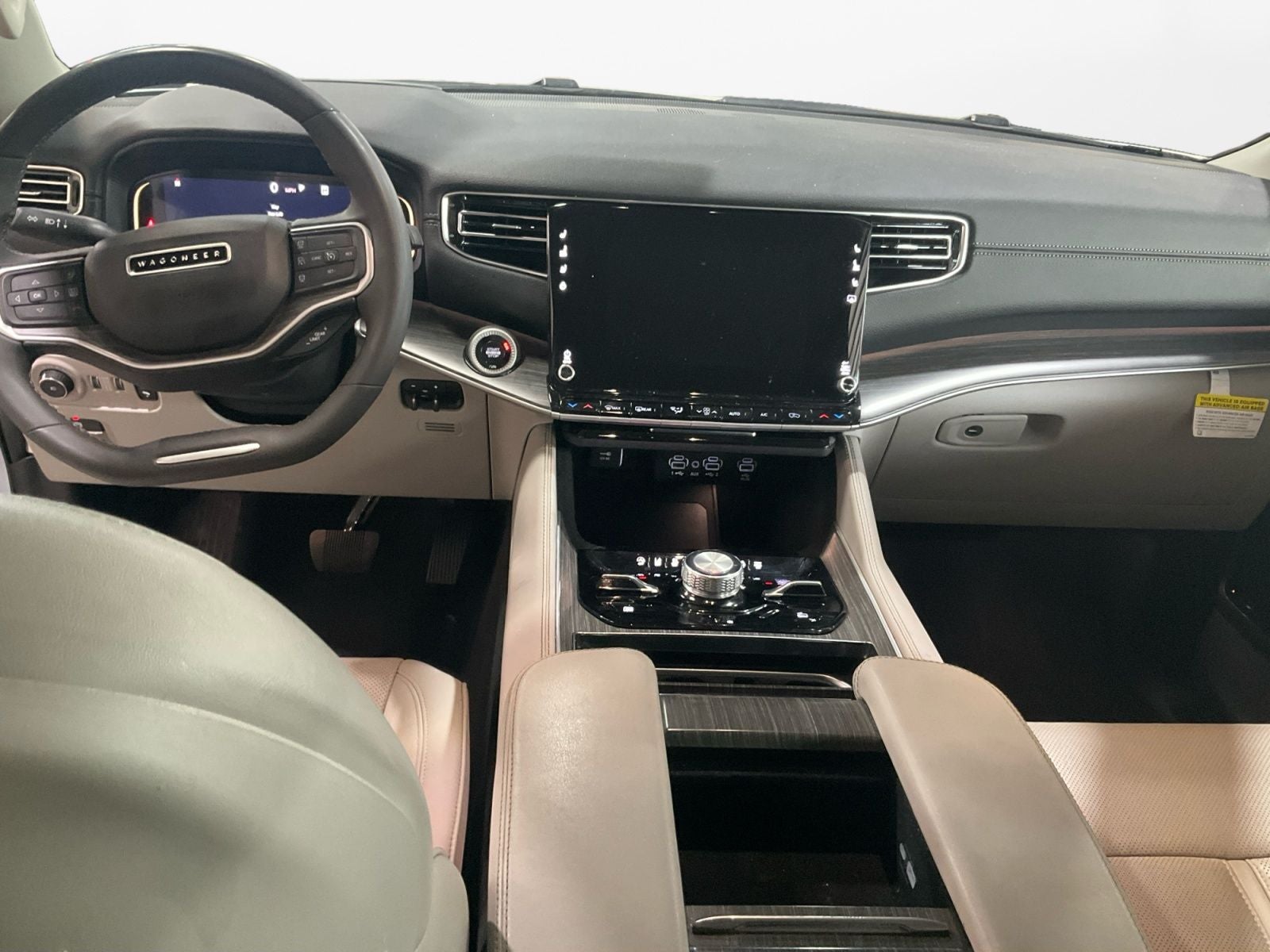 2024 Jeep Wagoneer L Series III