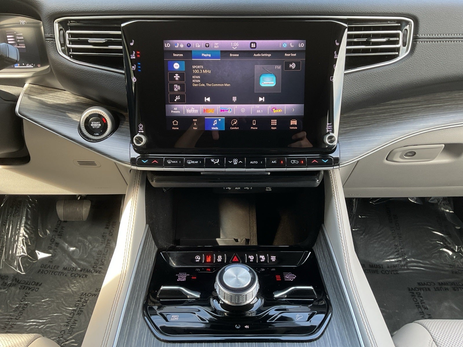 2024 Jeep Wagoneer L Series III 4x4