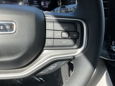 2024 Jeep Wagoneer L Series III 4x4