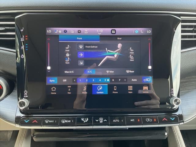 2024 Jeep Wagoneer L Series III 4x4