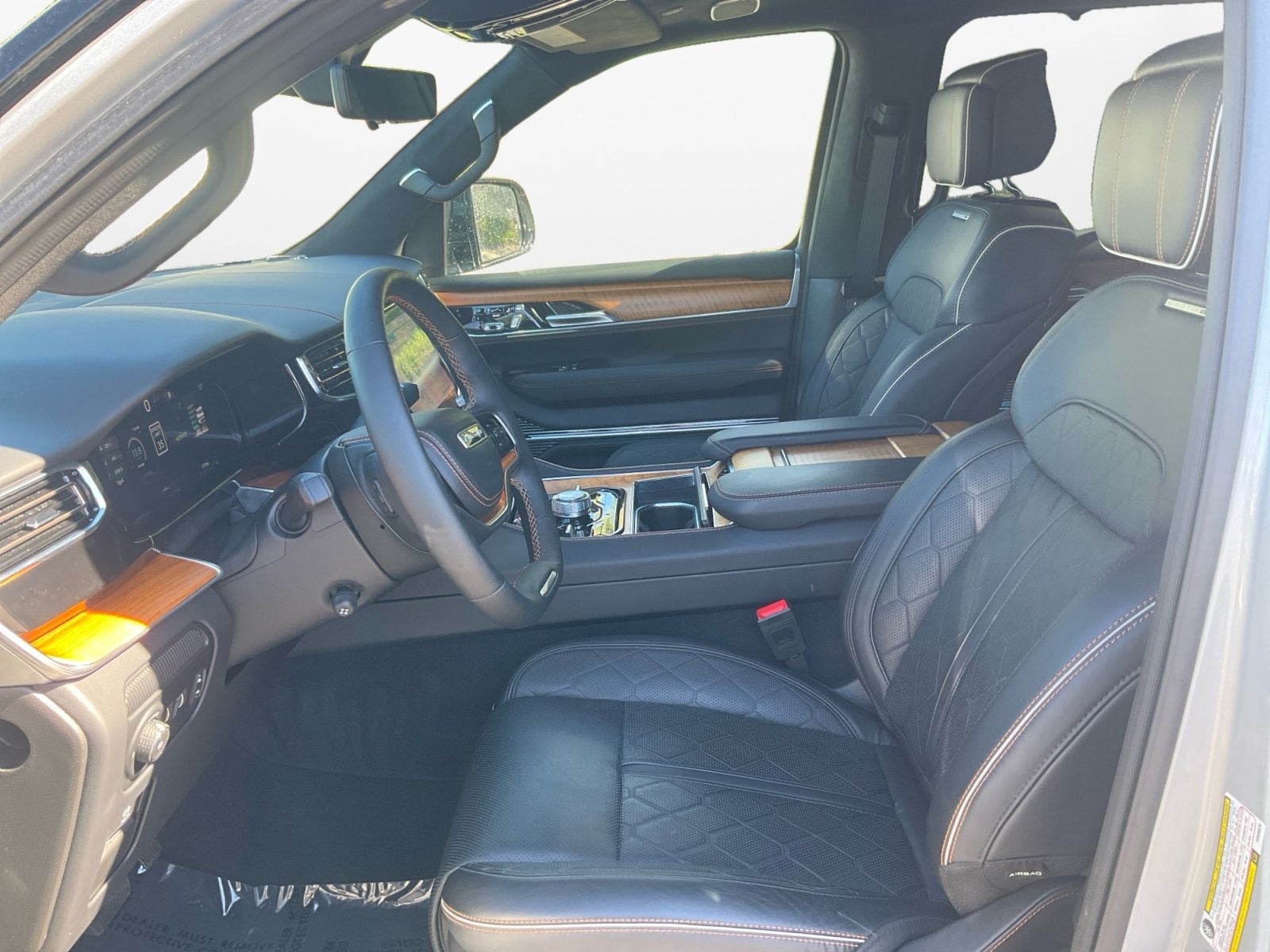 2025 Jeep Grand Wagoneer L Series III