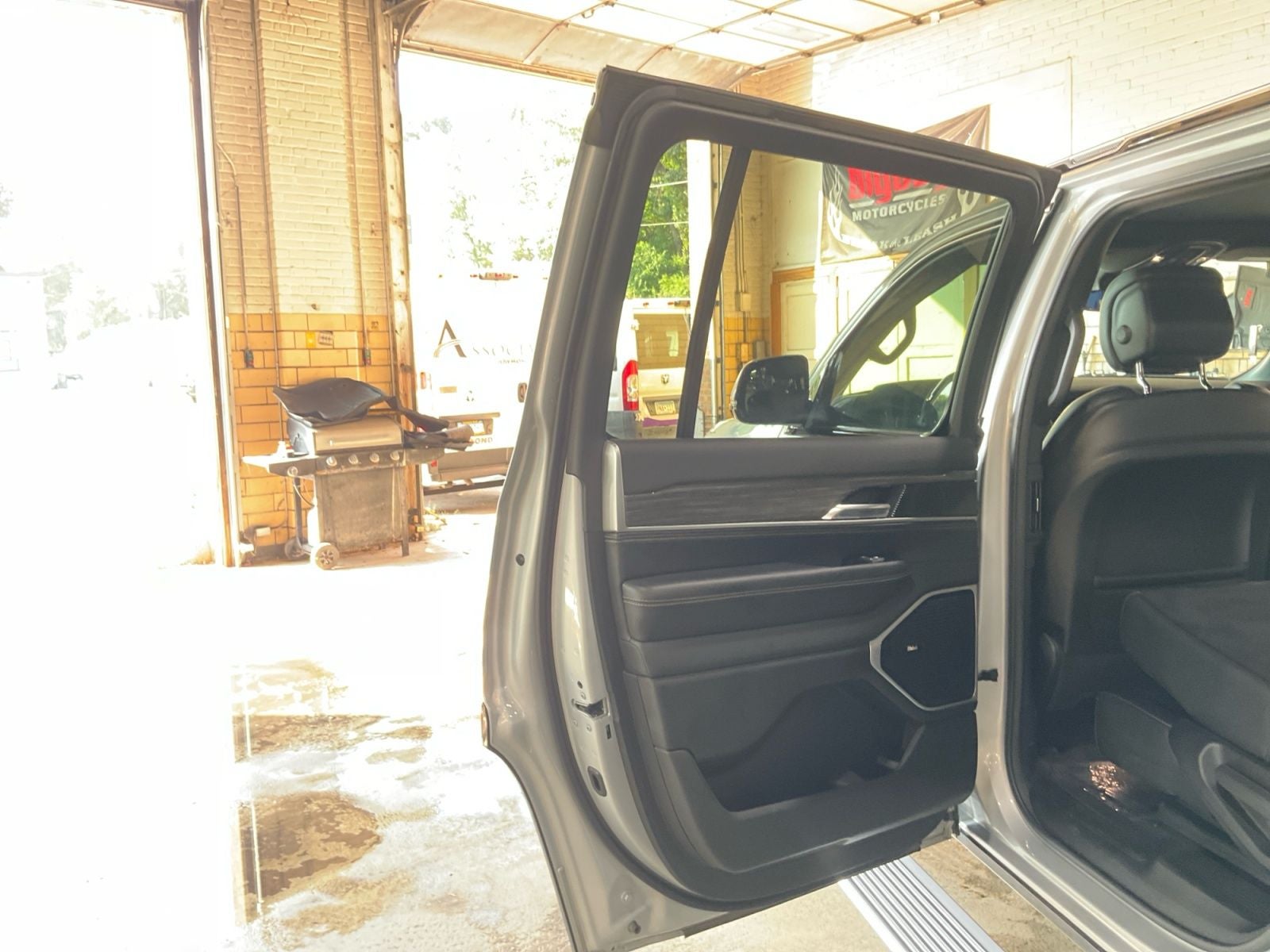 2022 Jeep Wagoneer Series III 4x4