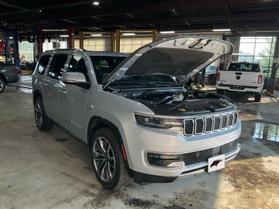 2022 Jeep Wagoneer Series III 4x4