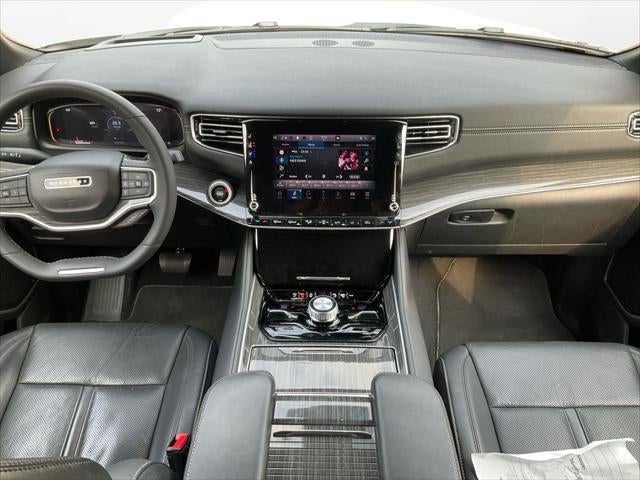 2022 Jeep Wagoneer Series III 4x4
