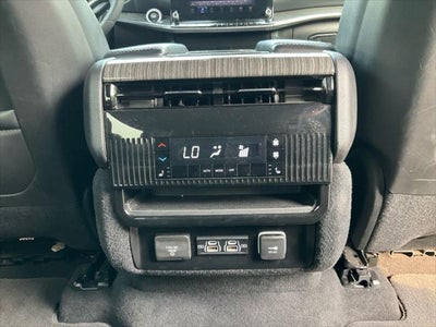 2022 Jeep Wagoneer Series III 4x4