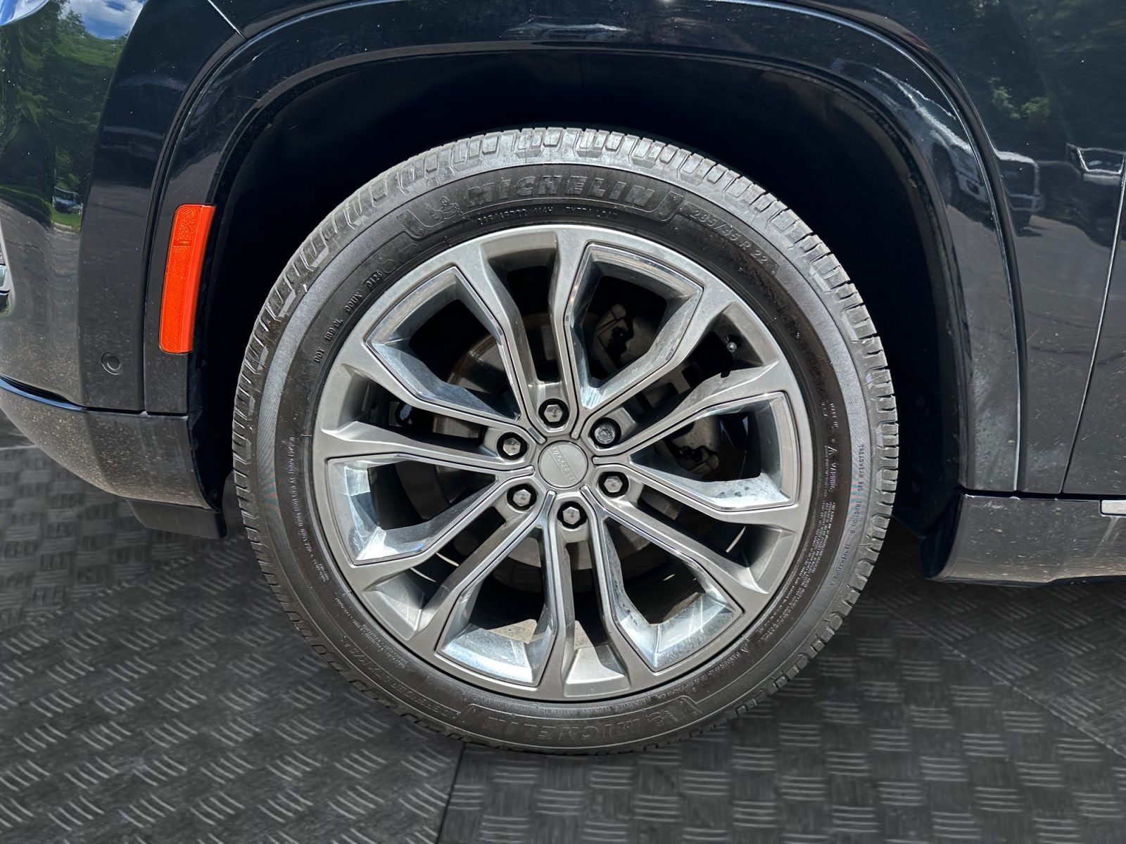 2022 Jeep Grand Wagoneer Series II