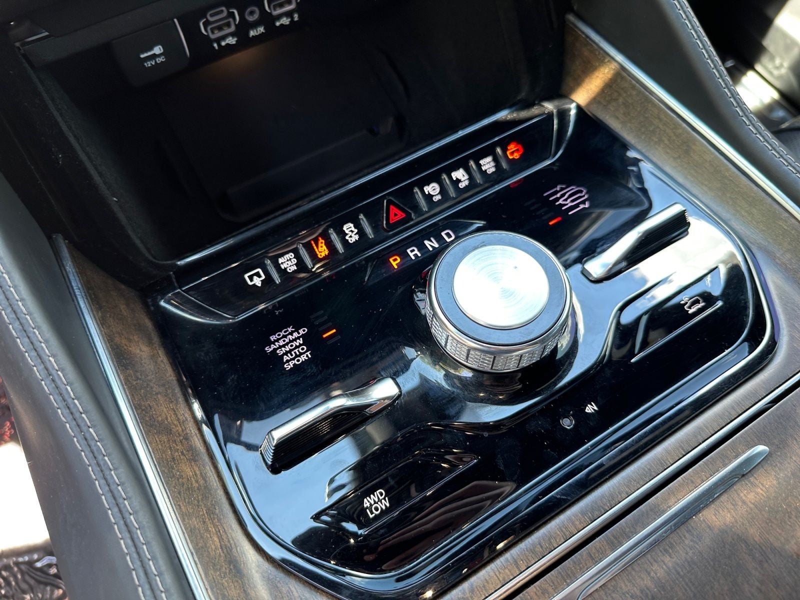 2022 Jeep Grand Wagoneer Series II