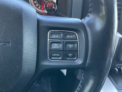 2017 RAM 1500 Big Horn Crew Cab 4x4 5'7' Box