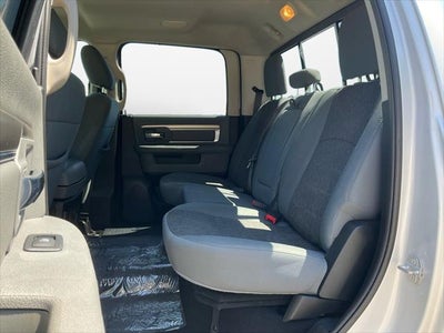 2017 RAM 1500 Big Horn Crew Cab 4x4 5'7' Box