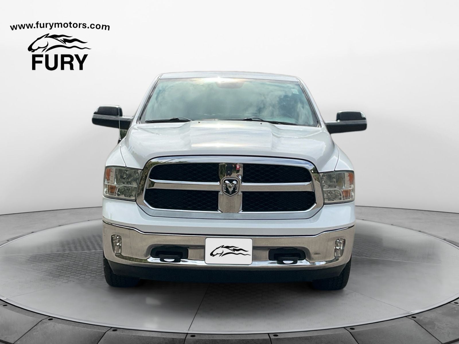 2018 RAM 1500 SLT Crew Cab 4x4 5'7' Box