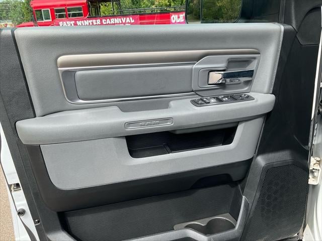 2018 RAM 1500 SLT Crew Cab 4x4 5'7' Box