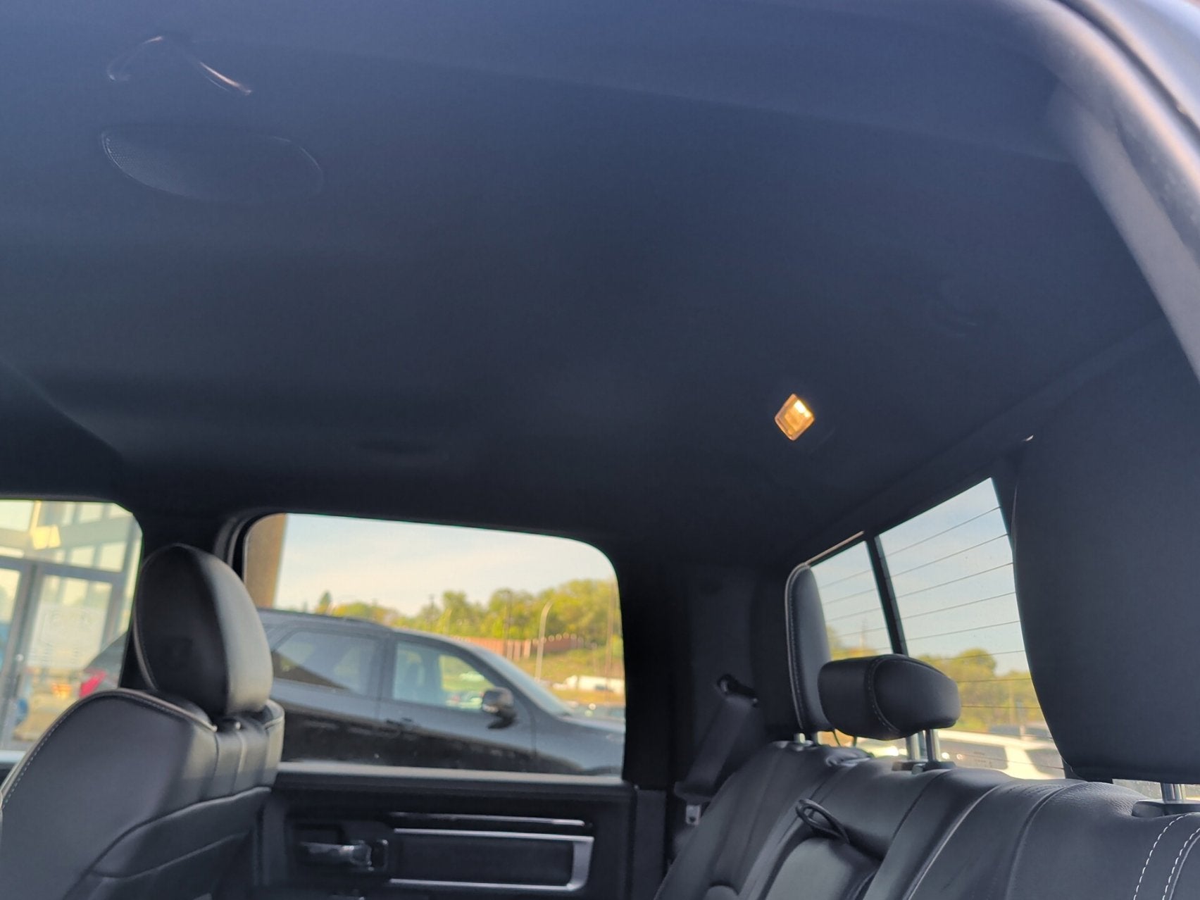 2018 RAM 1500 Limited Crew Cab 4x4 6'4' Box