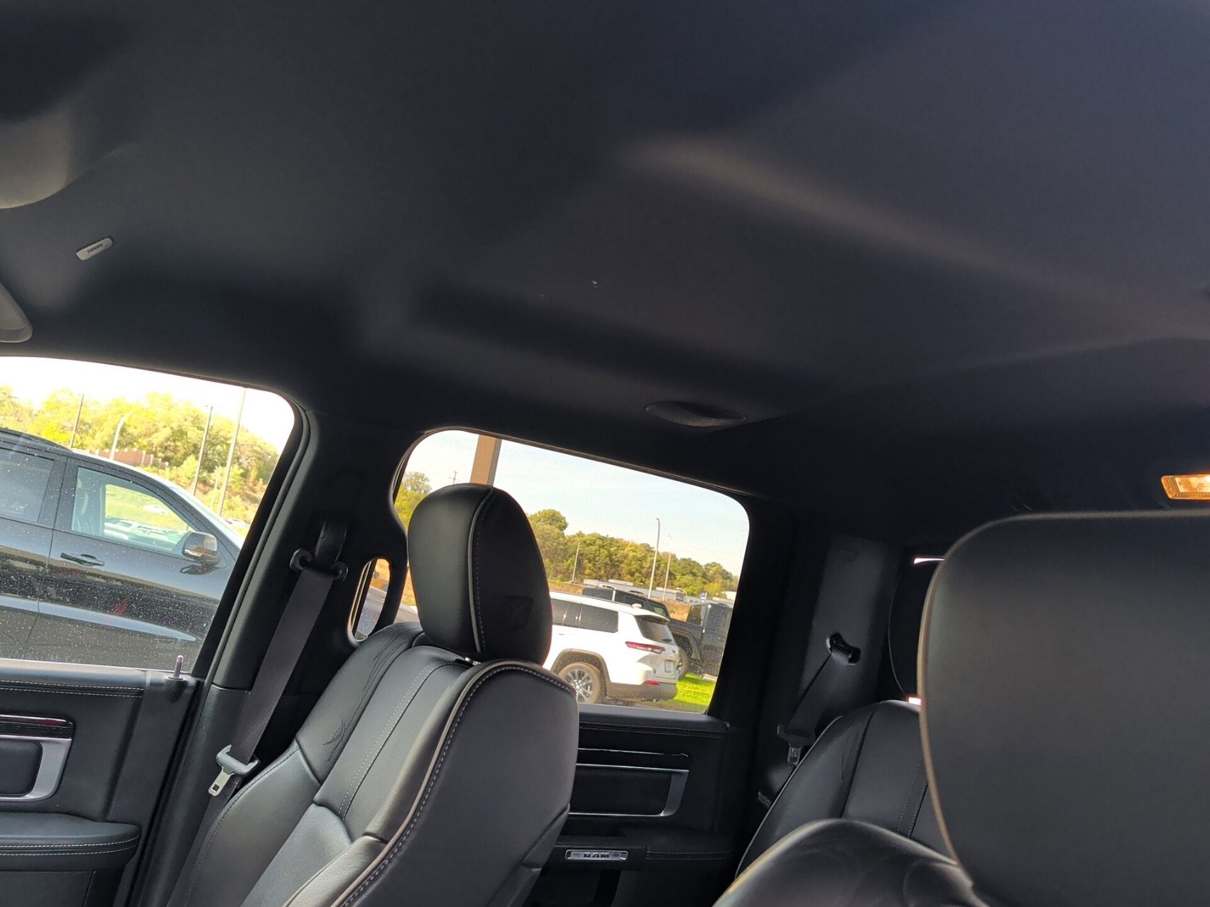 2018 RAM 1500 Limited Crew Cab 4x4 6'4' Box