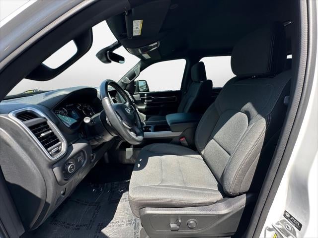 2023 RAM 1500 Big Horn Crew Cab 4x4 5'7' Box