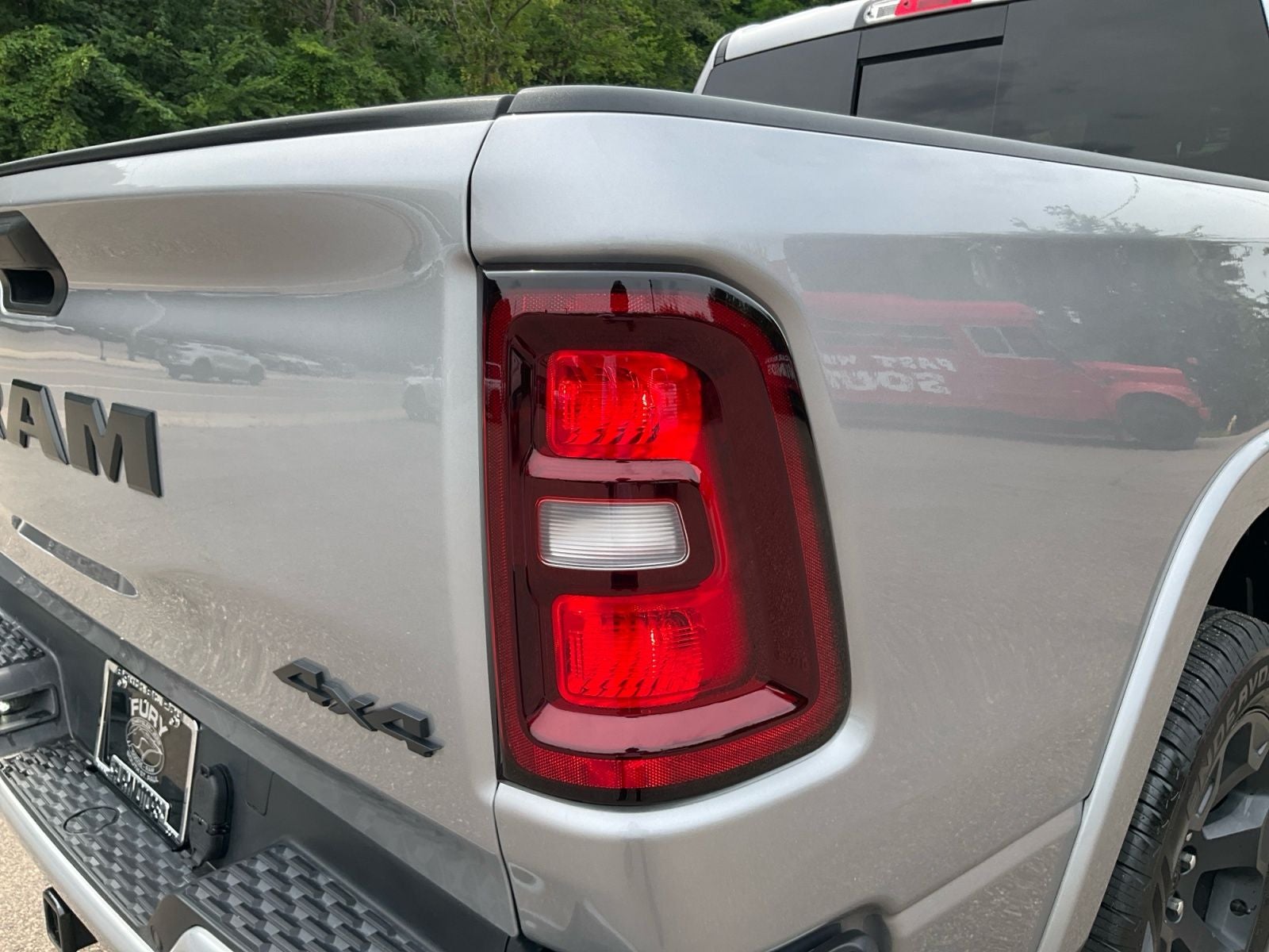 2025 RAM 1500 Big Horn Crew Cab 4x4 5'7' Box