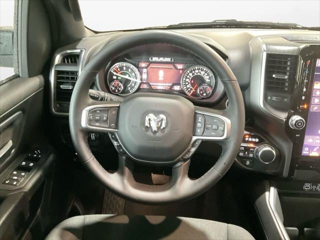2025 RAM 1500 Big Horn Crew Cab 4x4 5'7' Box