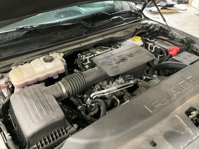 2025 RAM 1500 Big Horn Crew Cab 4x4 5'7' Box