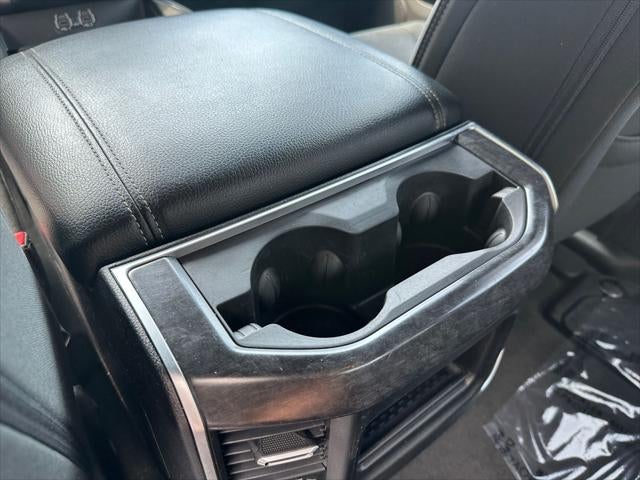 2024 RAM 1500 Big Horn Crew Cab 4x4 5'7' Box