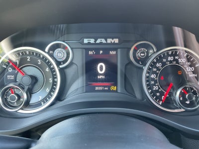 2022 RAM 1500 Big Horn Quad Cab 4x4 6'4' Box