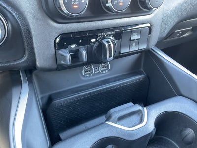 2022 RAM 1500 Big Horn Quad Cab 4x4 6'4' Box