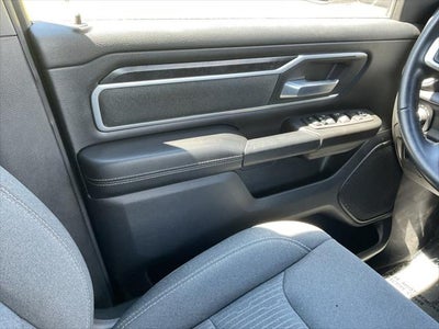 2022 RAM 1500 Big Horn Quad Cab 4x4 6'4' Box