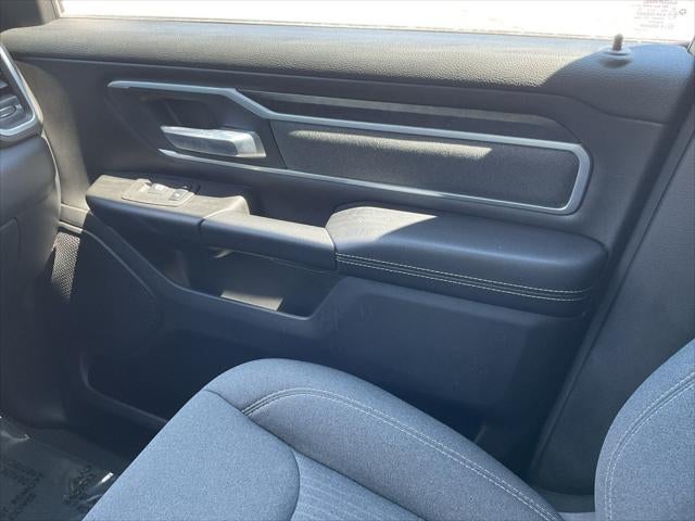 2022 RAM 1500 Big Horn Quad Cab 4x4 6'4' Box