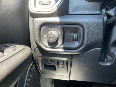 2022 RAM 1500 Big Horn Quad Cab 4x4 6'4' Box