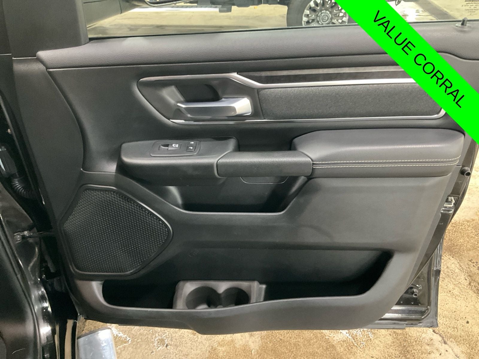 2019 RAM 1500 Big Horn/Lone Star Crew Cab 4x4 5'7' Box