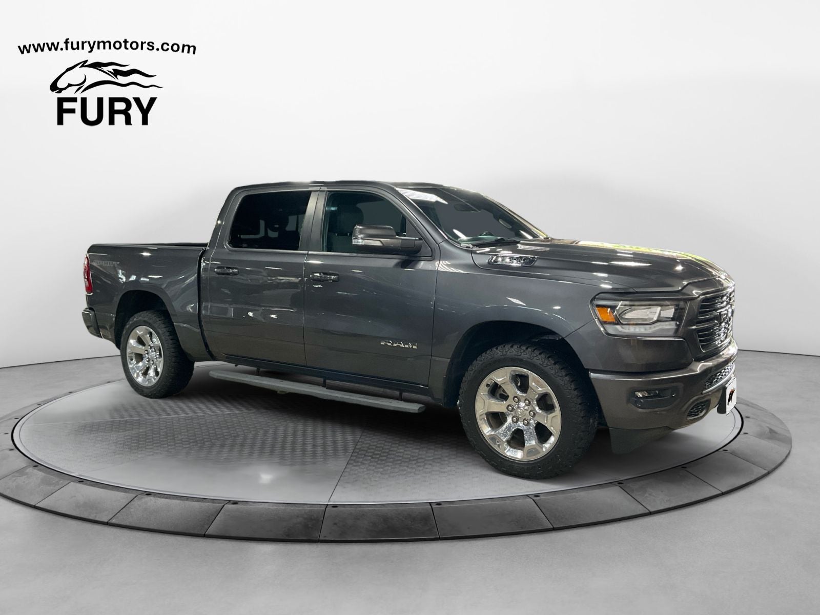 2020 RAM 1500 Big Horn Crew Cab 4x4 5'7' Box