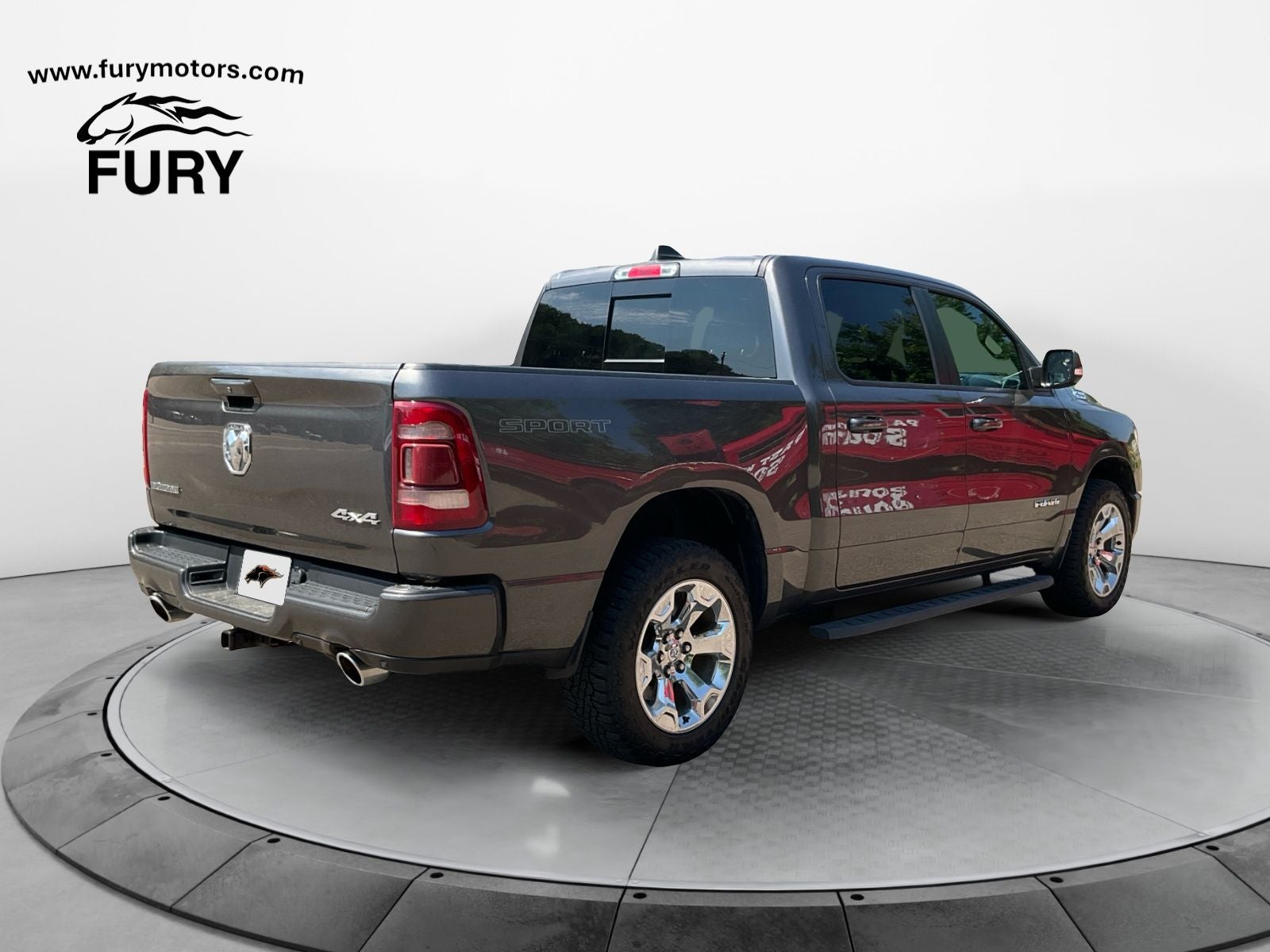 2020 RAM 1500 Big Horn Crew Cab 4x4 5'7' Box
