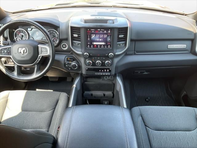 2020 RAM 1500 Big Horn Crew Cab 4x4 5'7' Box