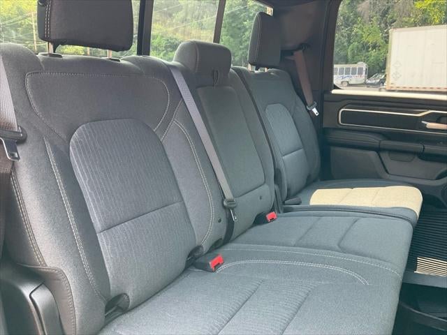 2020 RAM 1500 Big Horn Crew Cab 4x4 5'7' Box